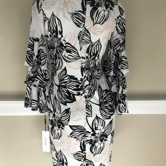 Calvin Klein - Picture 5 of 5